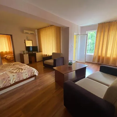Kostovi Guest house Kiten (Burgas)
