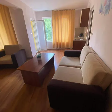 Kostovi Affittacamere *